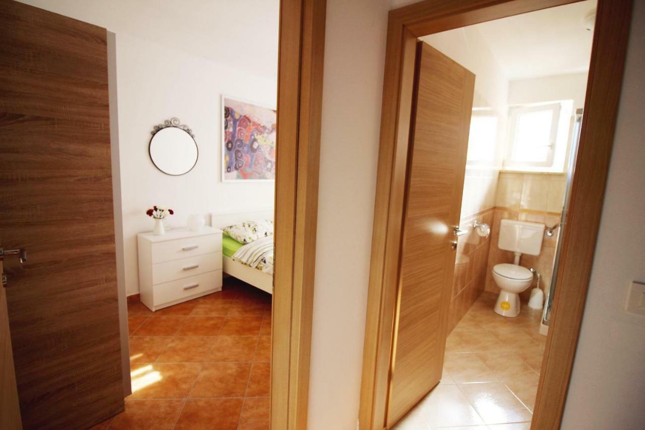 Ferienwohnung House Anna Poreč Exterior foto