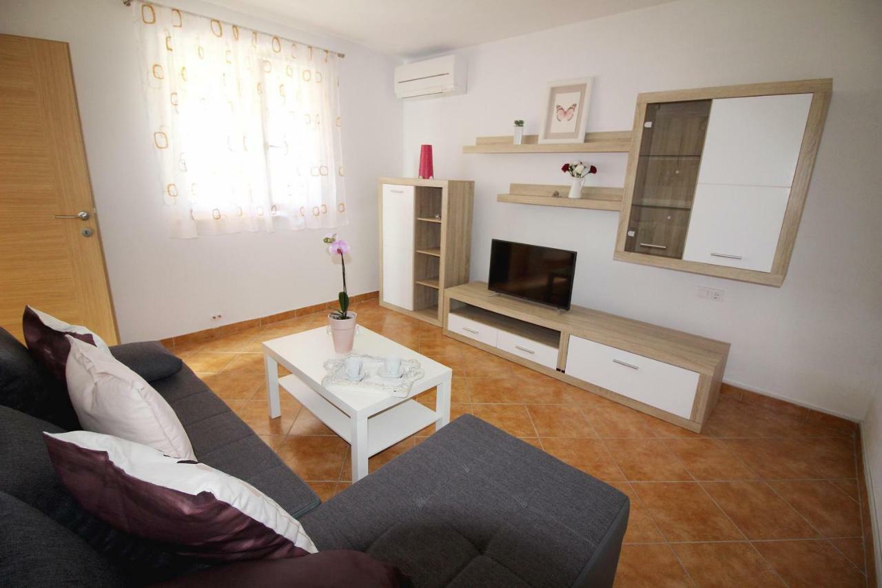 Ferienwohnung House Anna Poreč Exterior foto